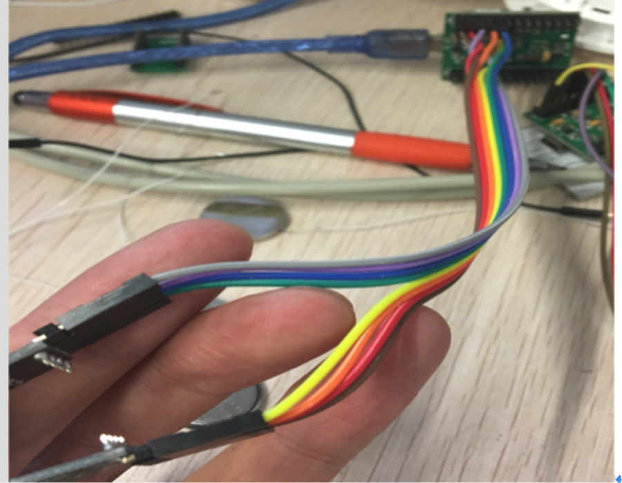 【技术分享】软硬皆施，深入揭密Syscan360会议胸牌破解奥义