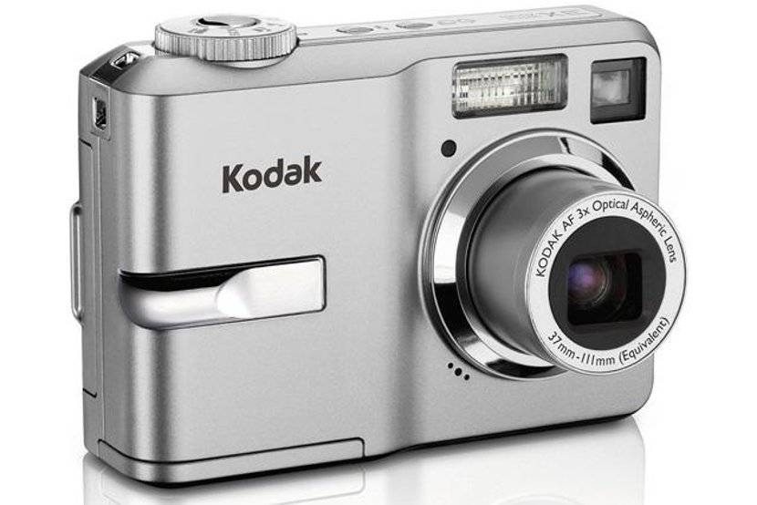 官僚主义是传统车企的“癌症”